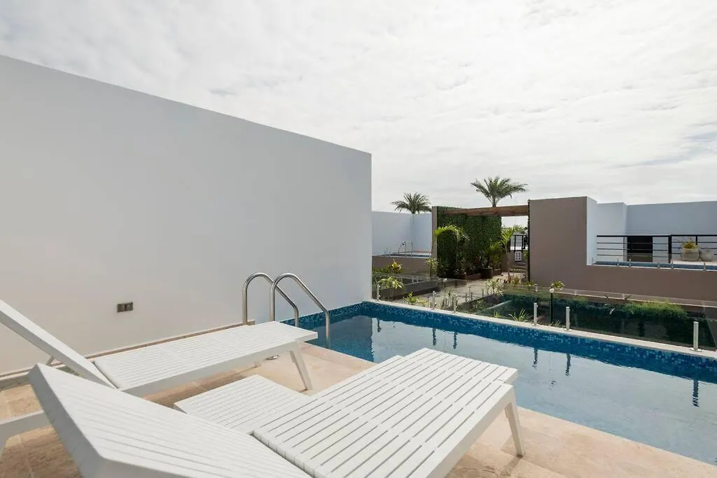 Penthouse Retreat Private Pool & Premium Amenities Apartment Tulum