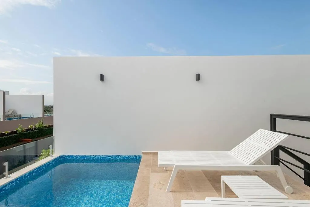 Penthouse Retreat Private Pool & Premium Amenities Apartment Tulum