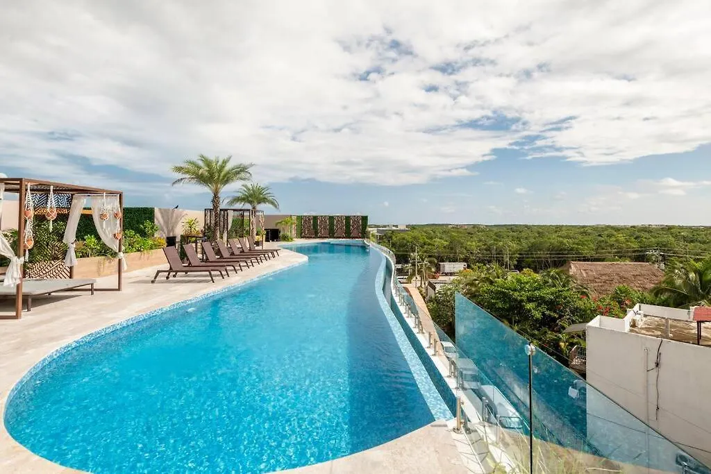 Penthouse Retreat Private Pool & Premium Amenities Apartment Tulum